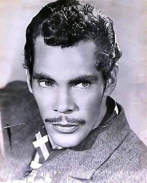 Ramón Valdés .
